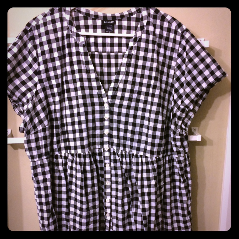 High low plaid top